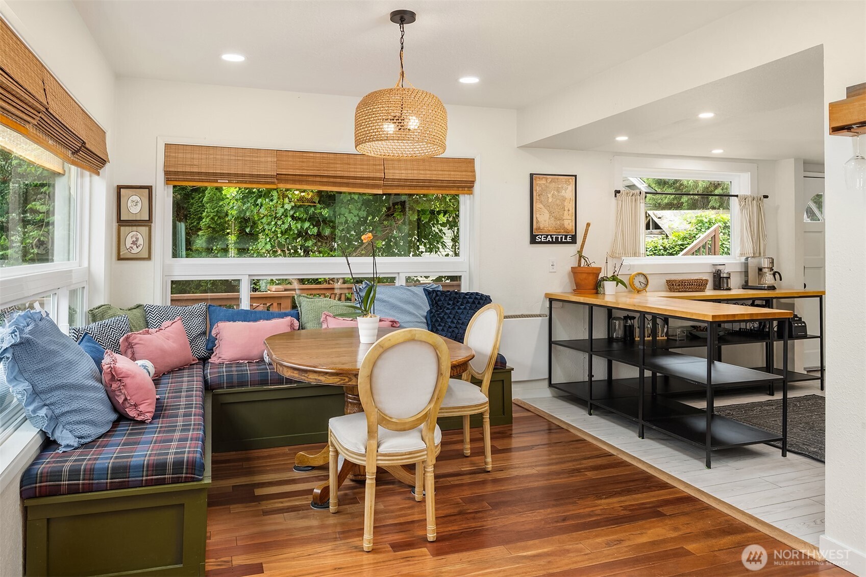 9823 Arrowsmith Avenue S, Seattle, WA 98118