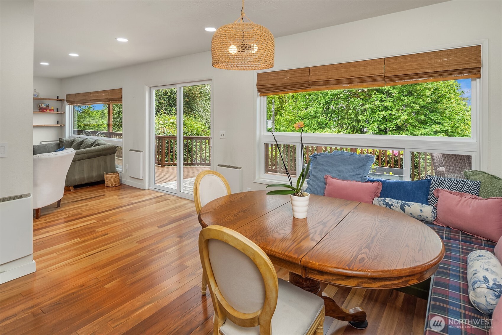 9823 Arrowsmith Avenue S, Seattle, WA 98118