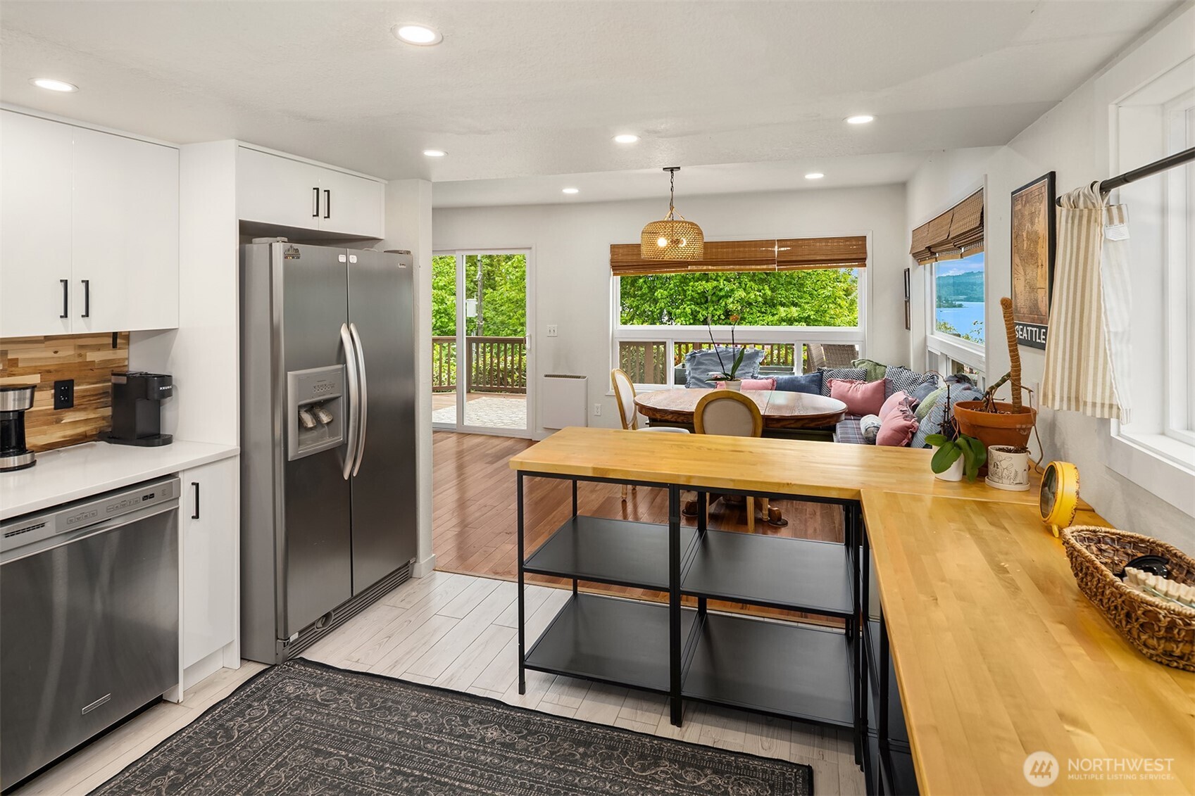9823 Arrowsmith Avenue S, Seattle, WA 98118