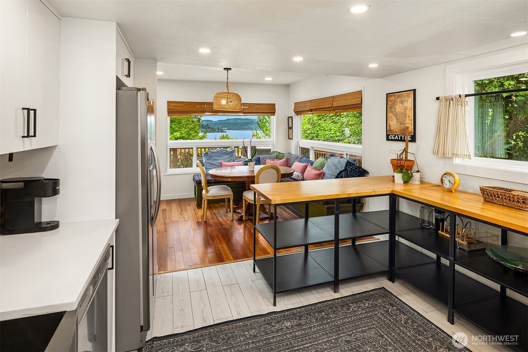 9823 Arrowsmith Avenue S, Seattle, WA 98118