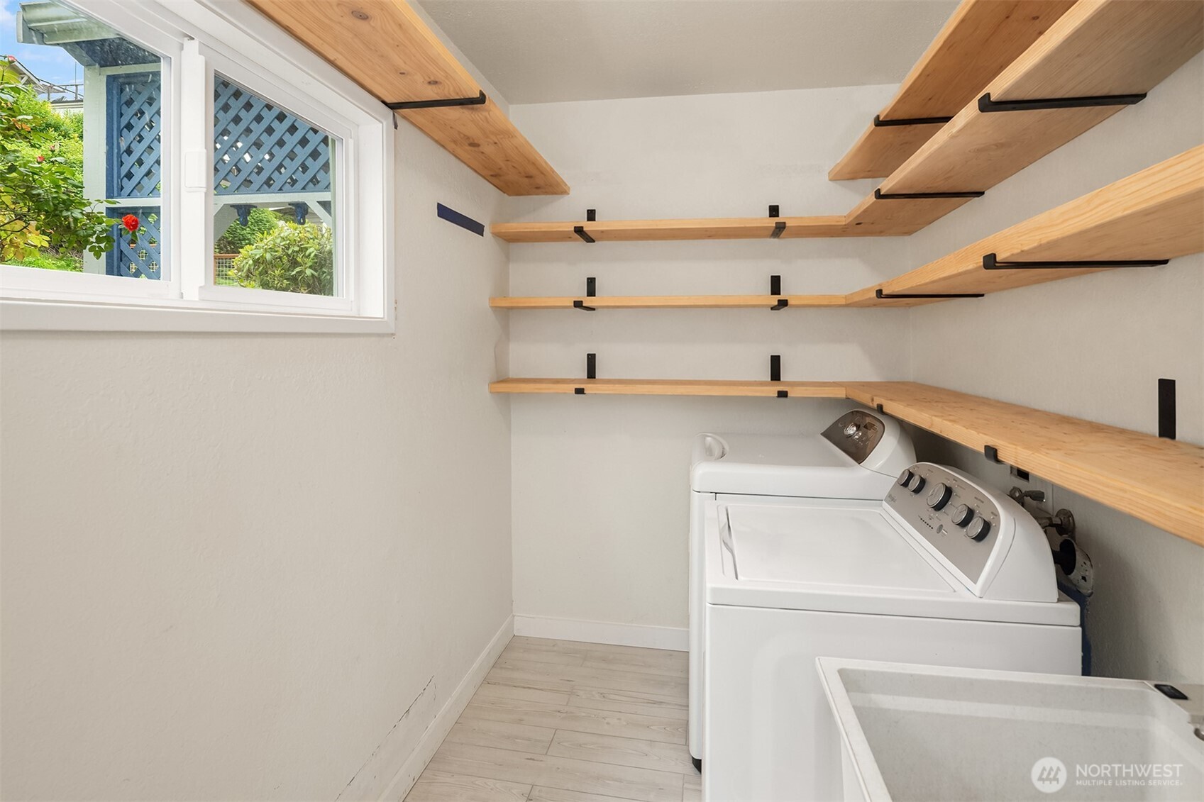9823 Arrowsmith Avenue S, Seattle, WA 98118
