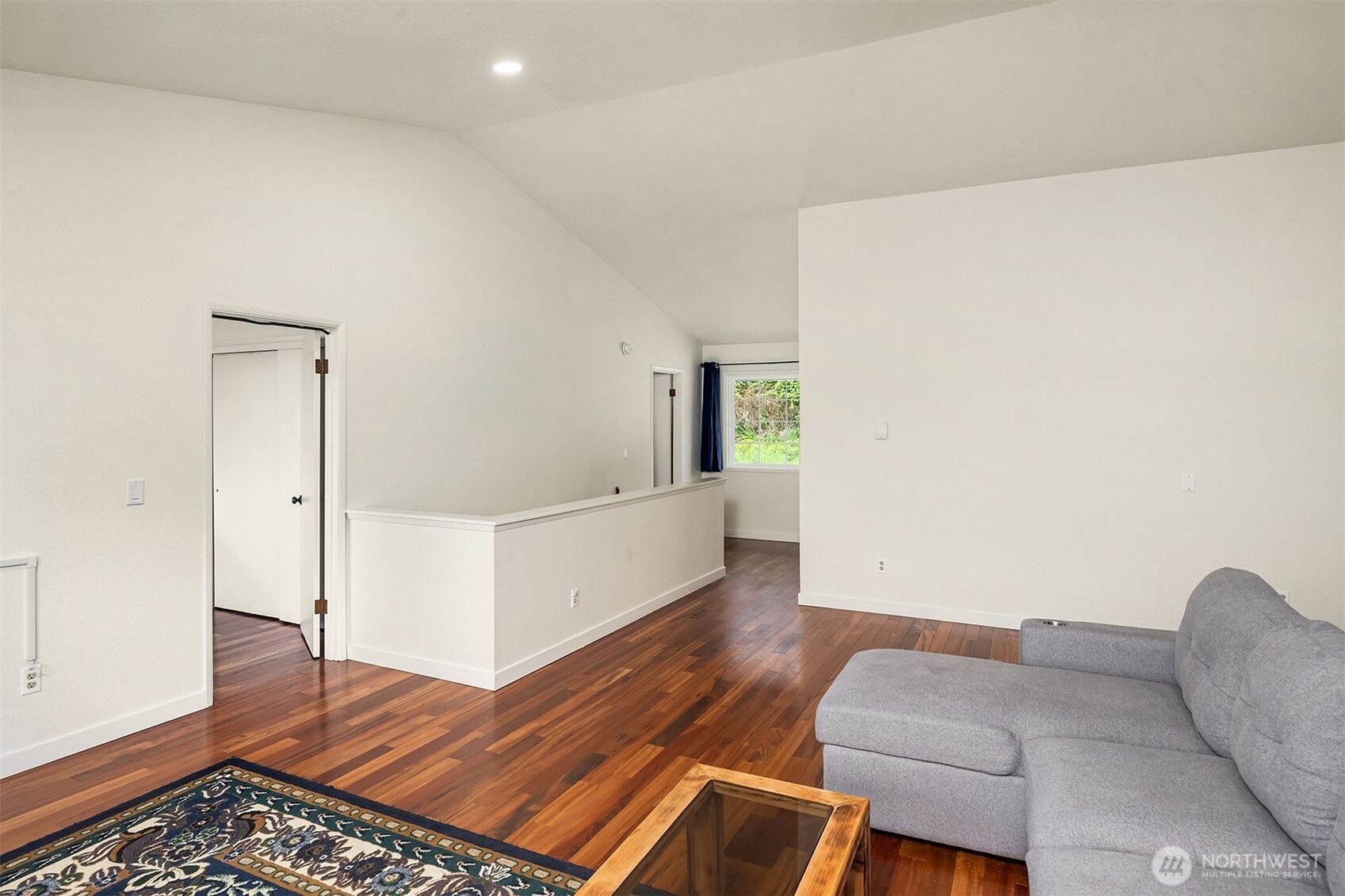 9823 Arrowsmith Avenue S, Seattle, WA 98118