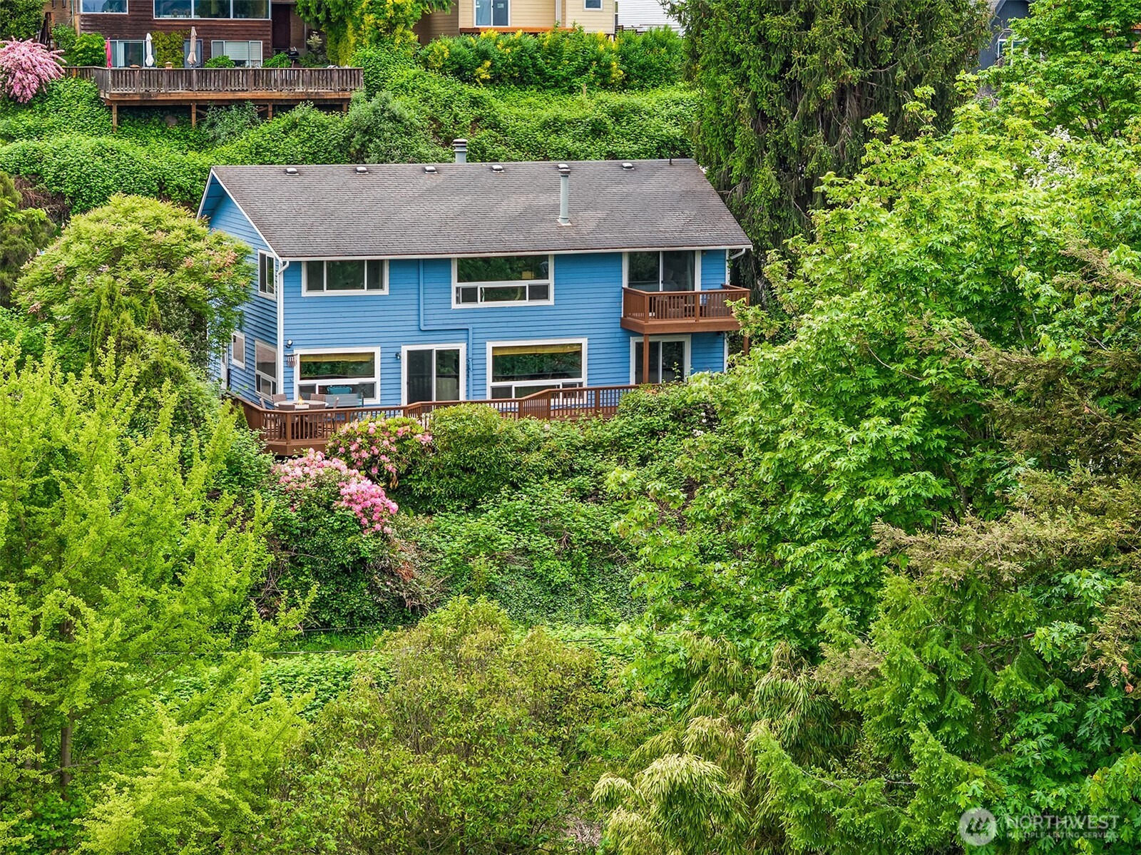 9823 Arrowsmith Avenue S, Seattle, WA 98118