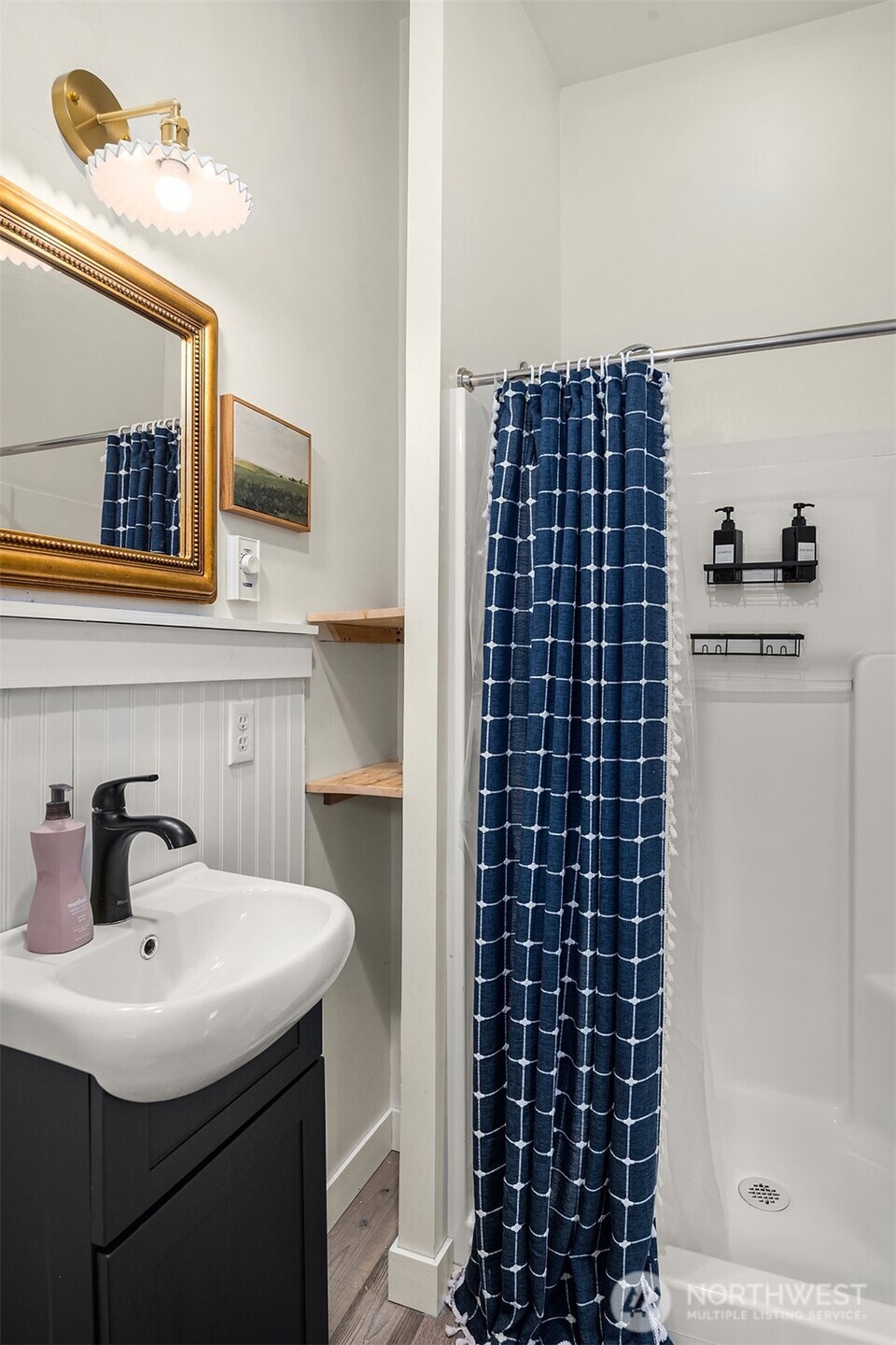 9823 Arrowsmith Avenue S, Seattle, WA 98118