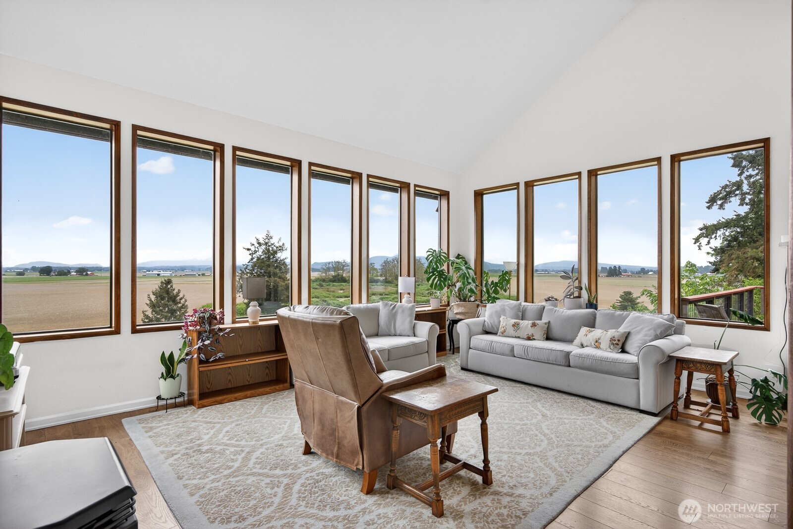 18225 Best Road , Mount Vernon, WA 98273