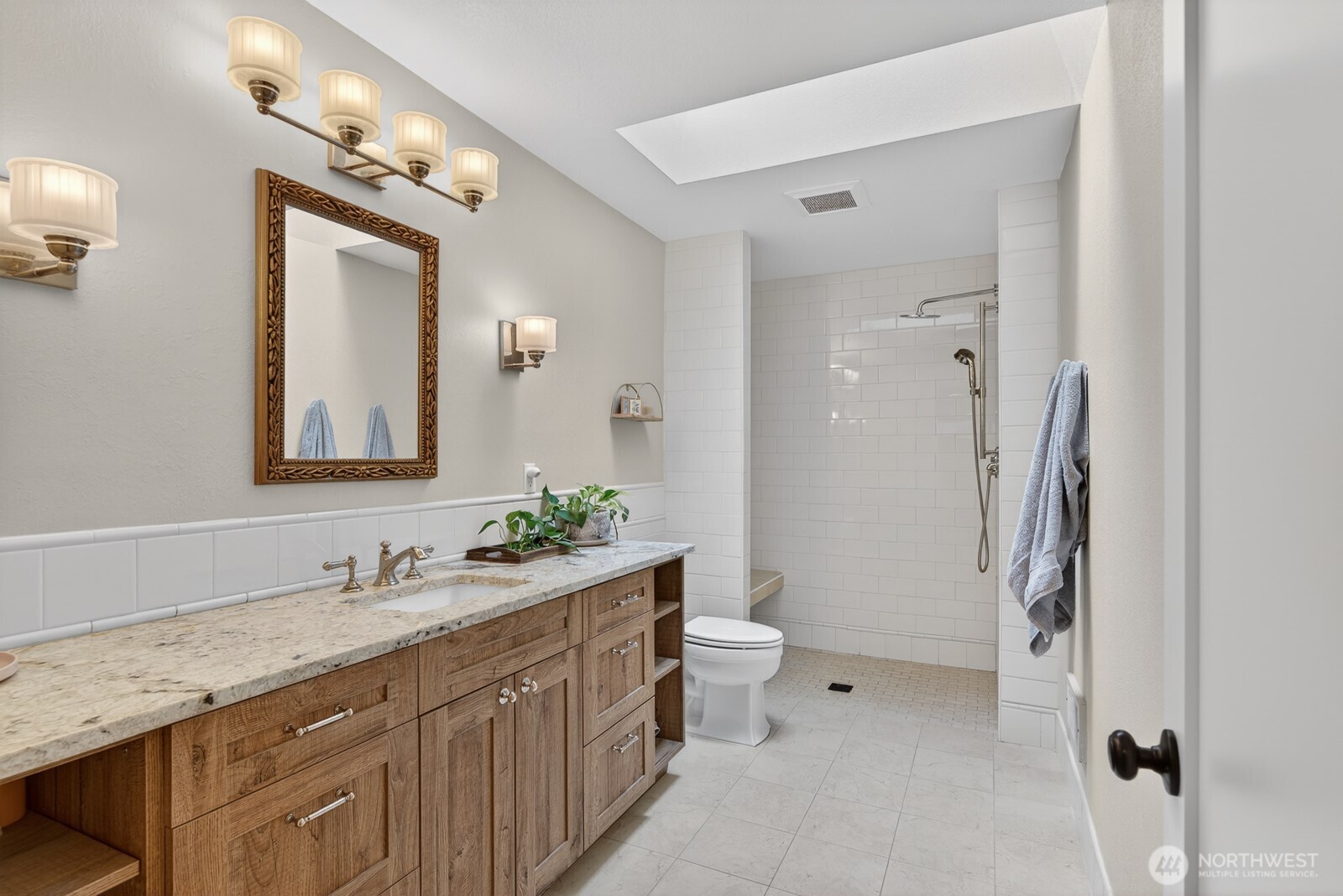 18225 Best Road , Mount Vernon, WA 98273