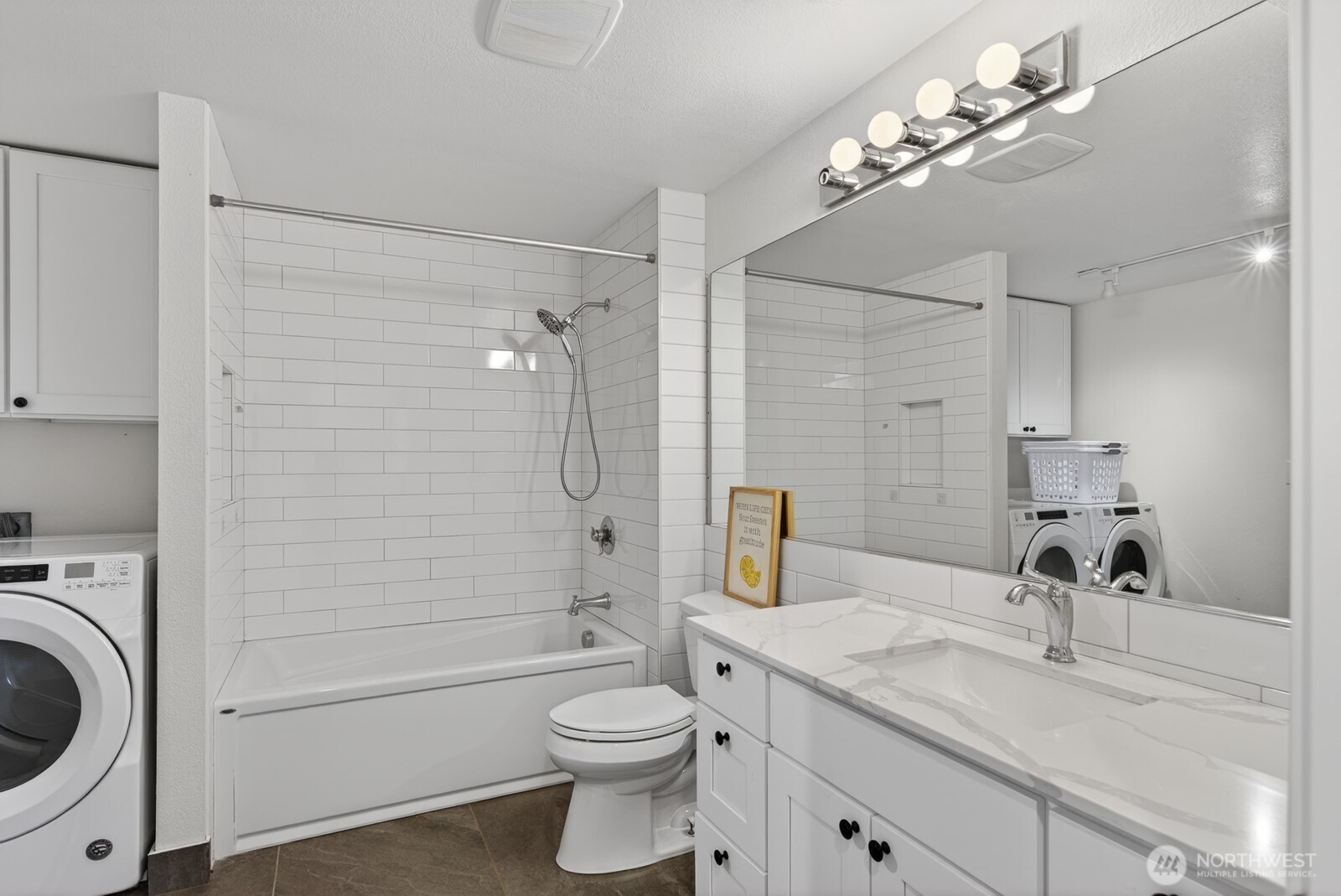 18225 Best Road , Mount Vernon, WA 98273