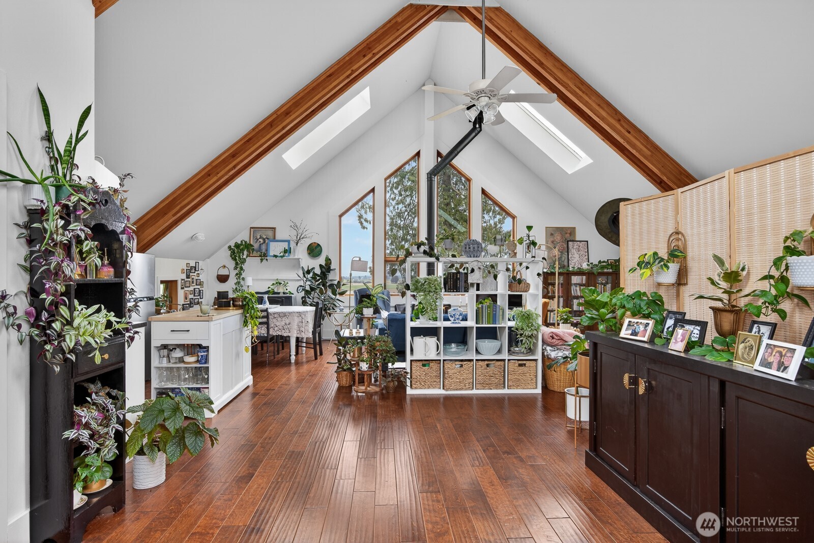 18225 Best Road , Mount Vernon, WA 98273