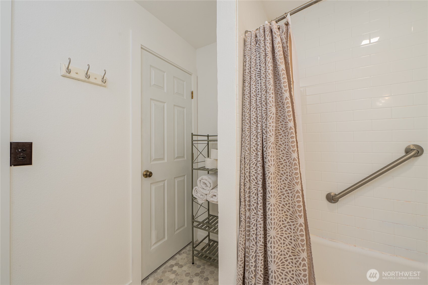 1505 N Visscher Street #P105, Tacoma, WA 98406-2423