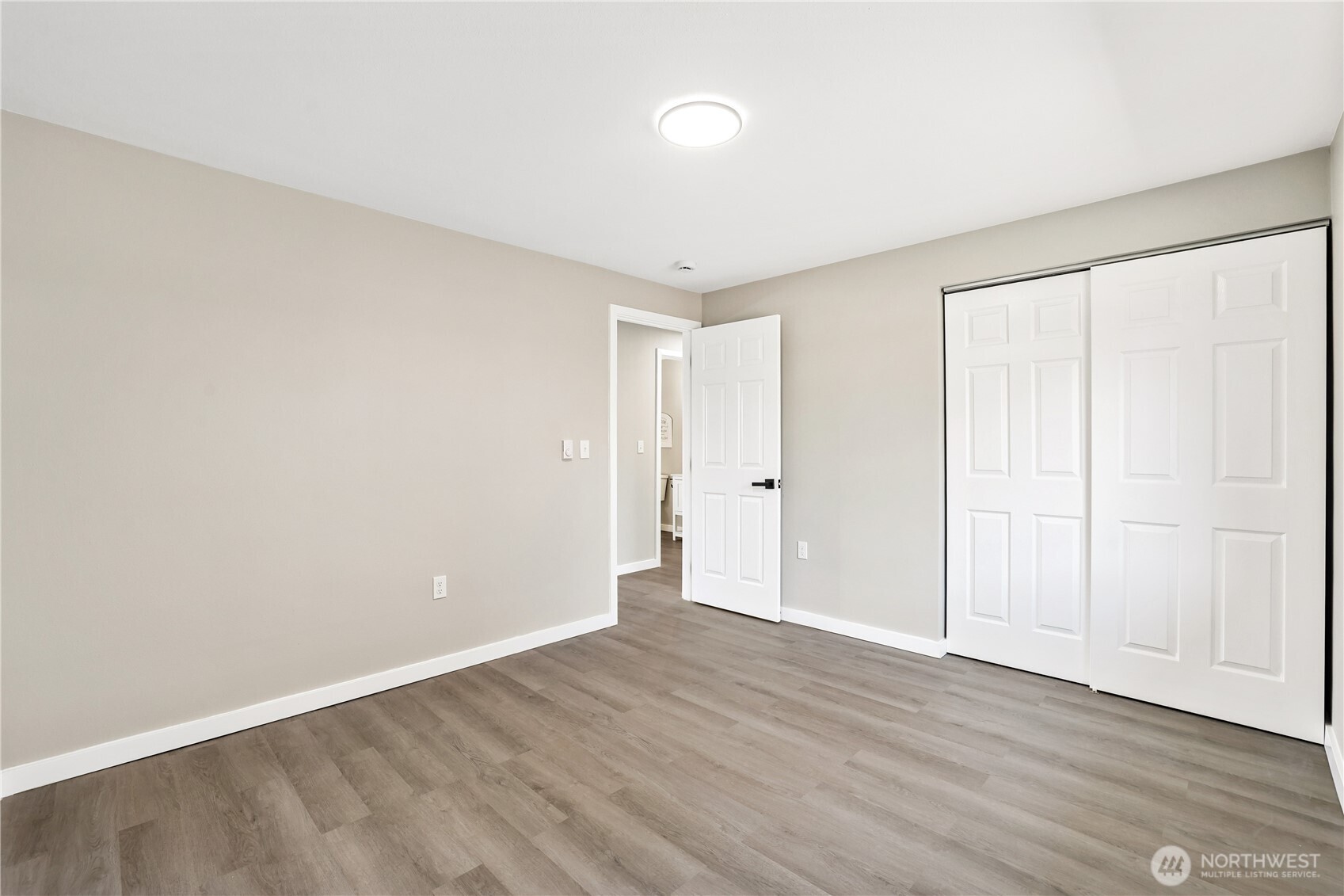 605 E 91st Street , Tacoma, WA 98445