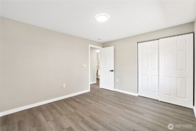 605 E 91st Street , Tacoma, WA 98445 - Photo 17