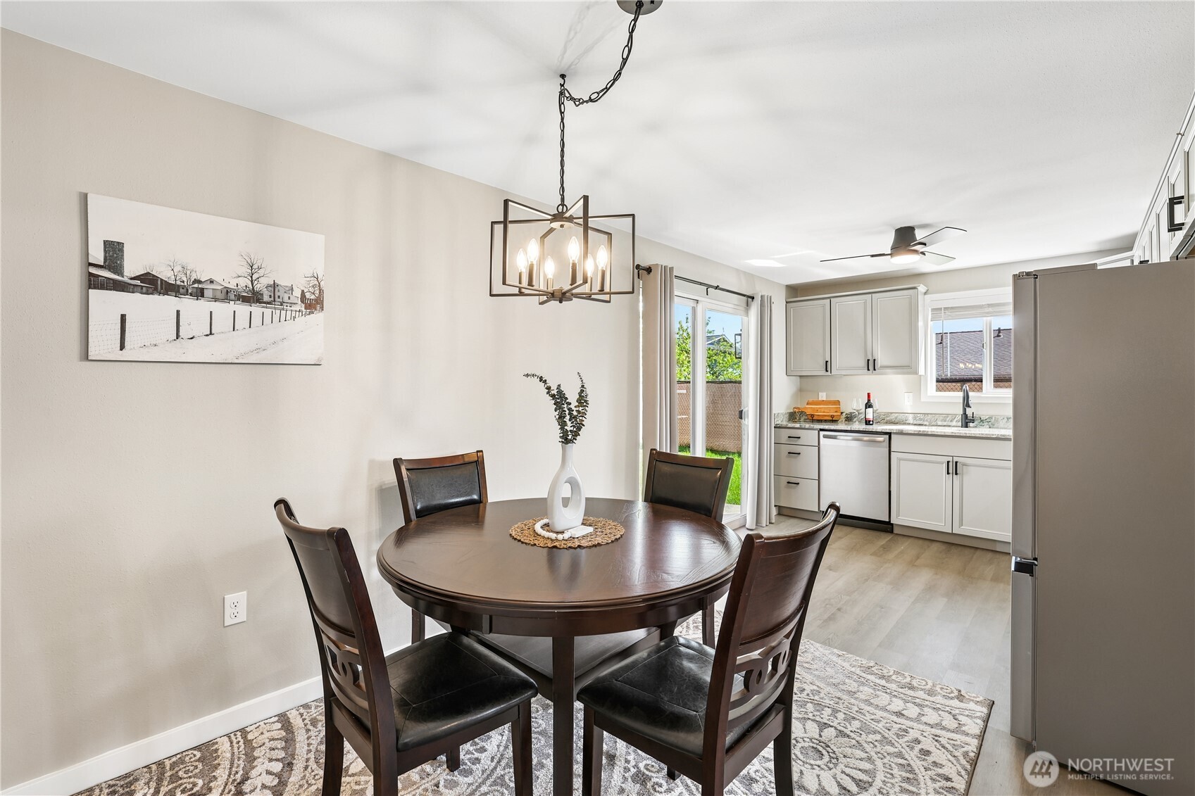 605 E 91st Street , Tacoma, WA 98445