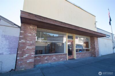 716 E Fairhaven Avenue , Burlington, WA 98233