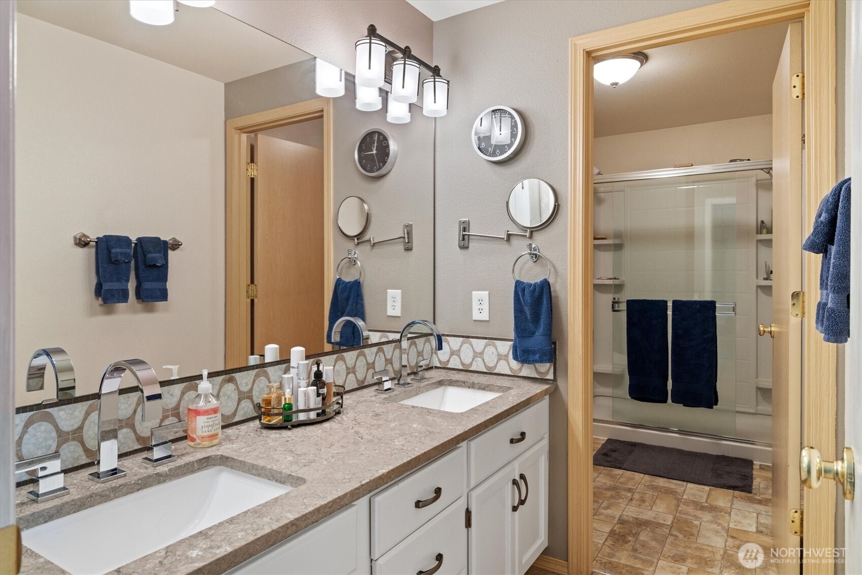 26421 106th Avenue SE, Kent, WA 98030