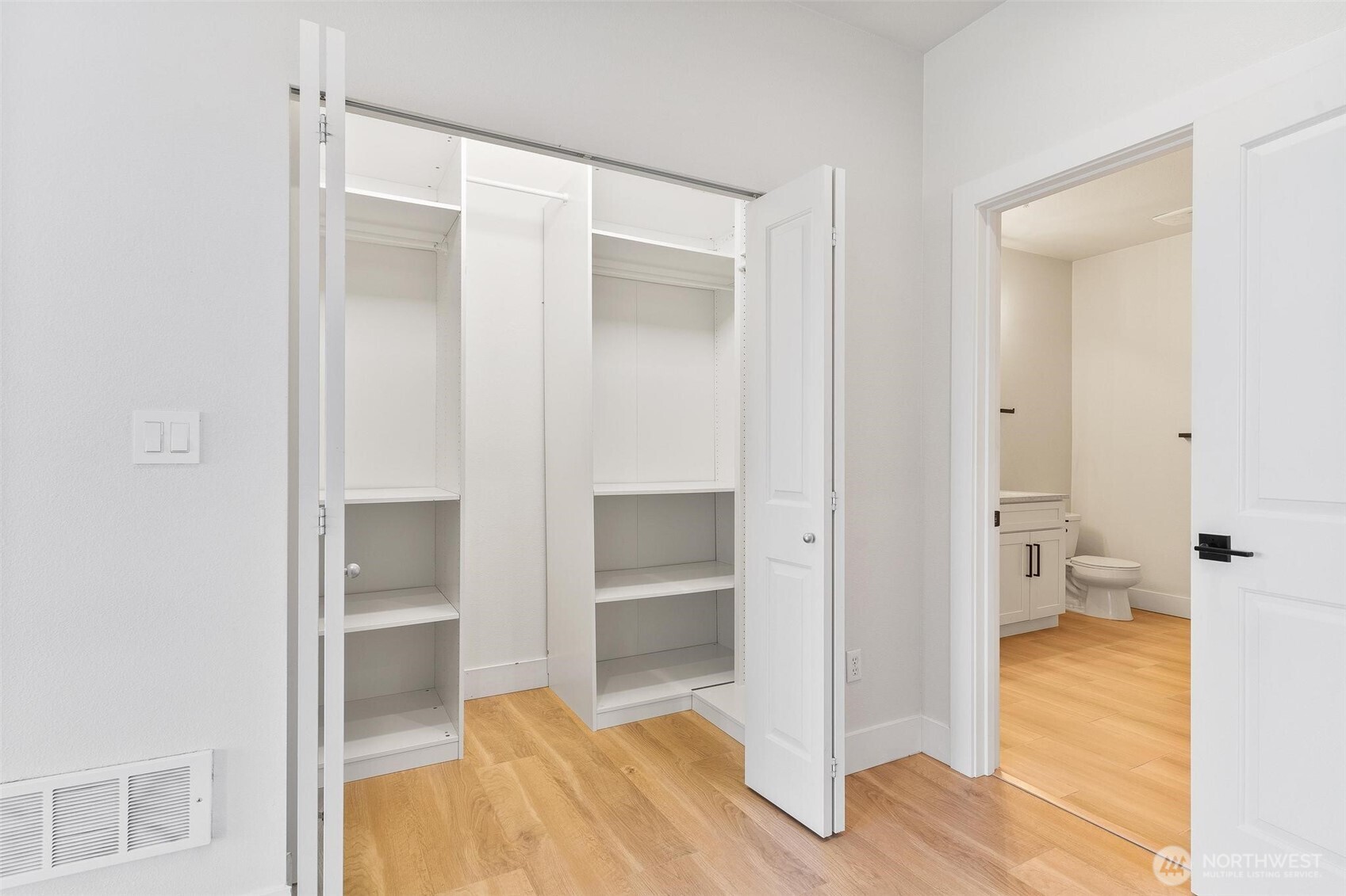 14915 38TH Drive SE #F3011, Bothell, WA 98012