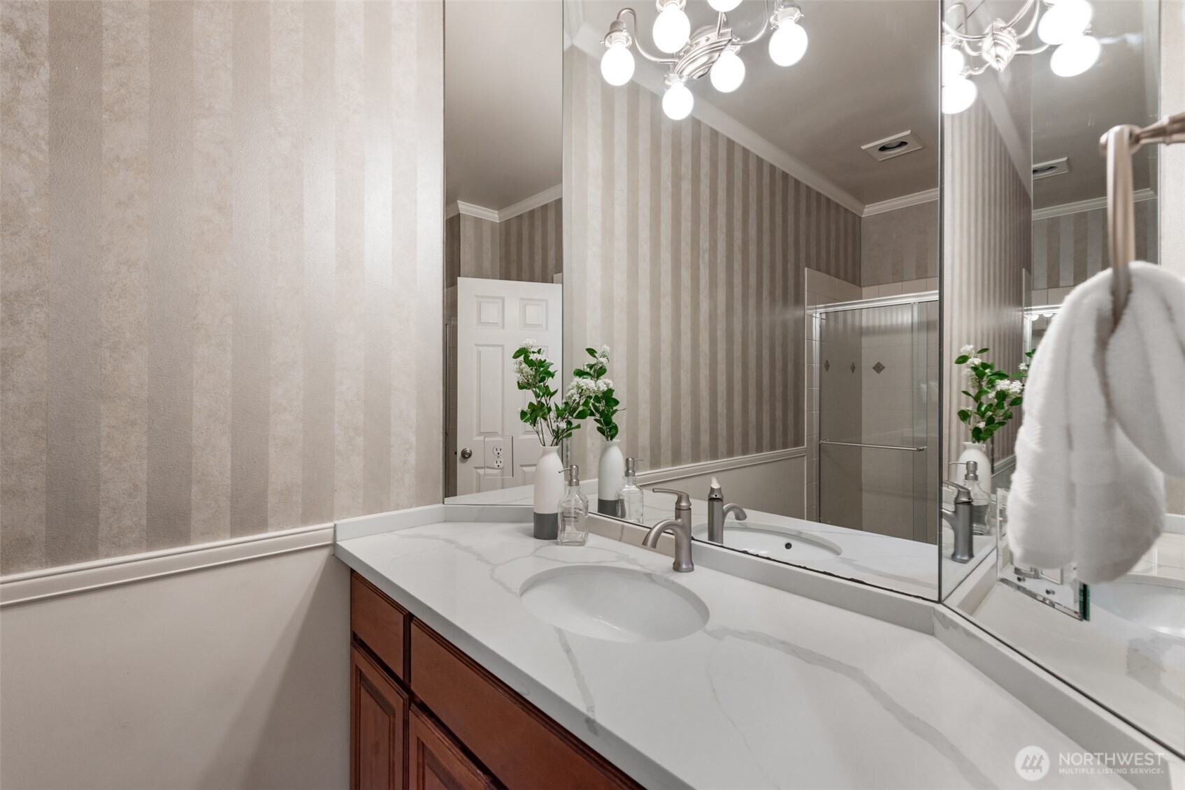 20514 NE 23th Court , Sammamish, WA 98074-7428