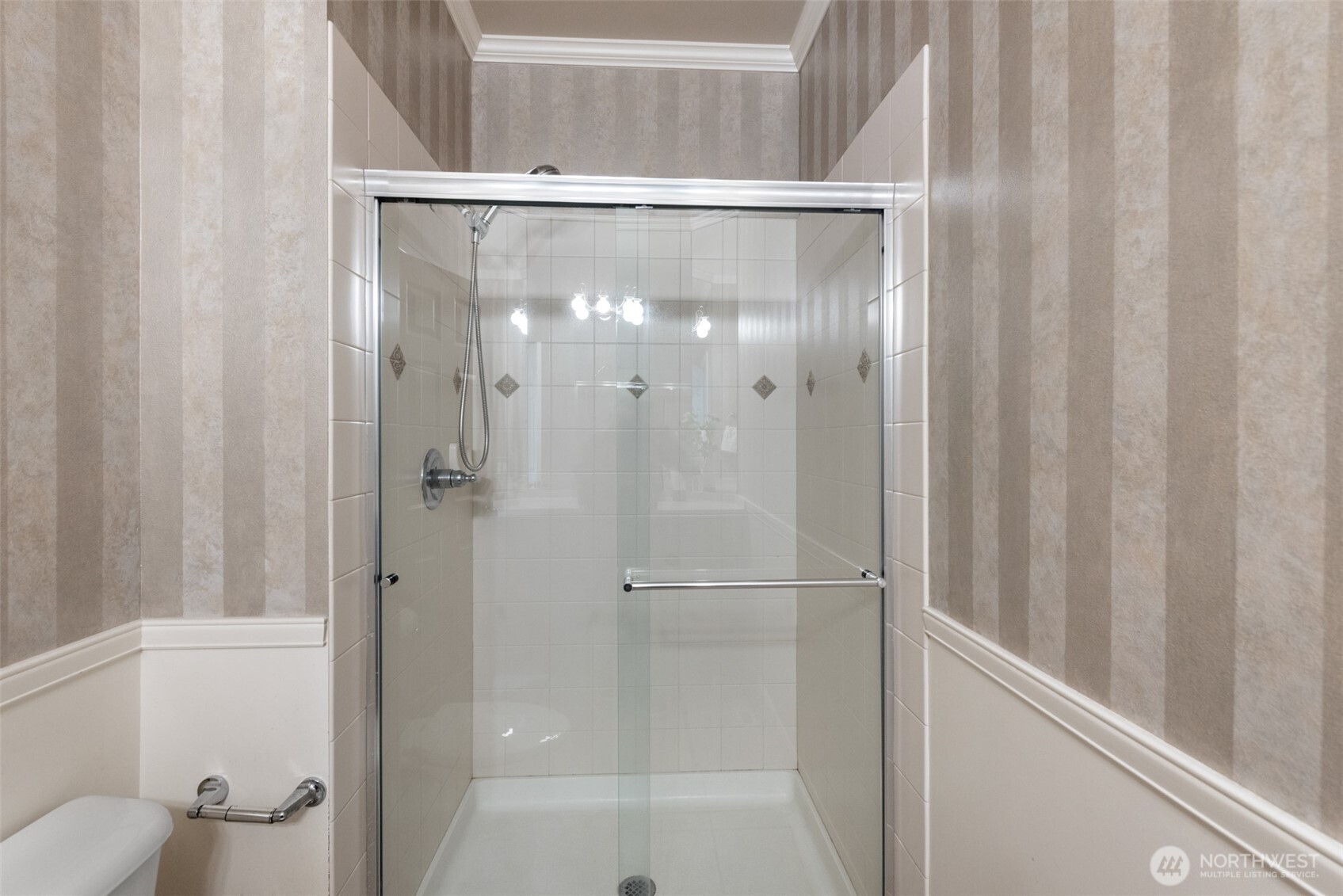 20514 NE 23th Court , Sammamish, WA 98074-7428