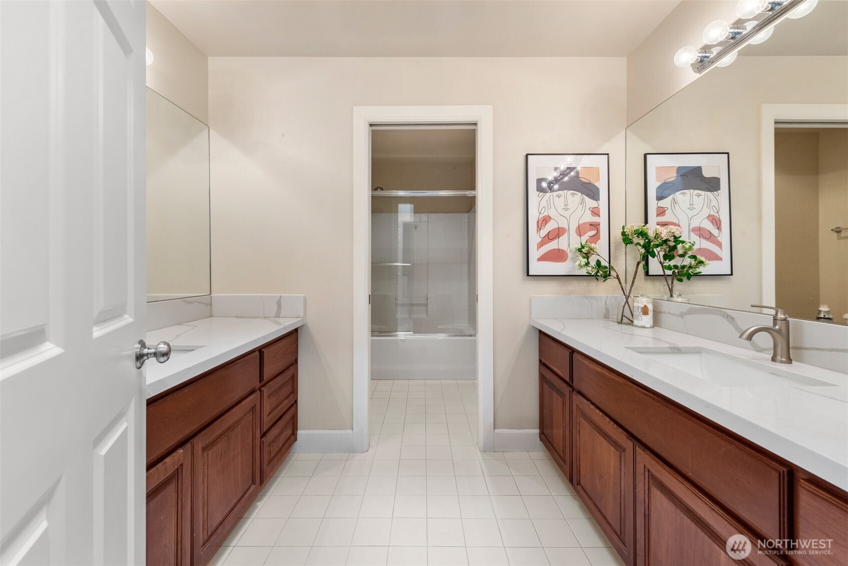 20514 NE 23th Court , Sammamish, WA 98074-7428