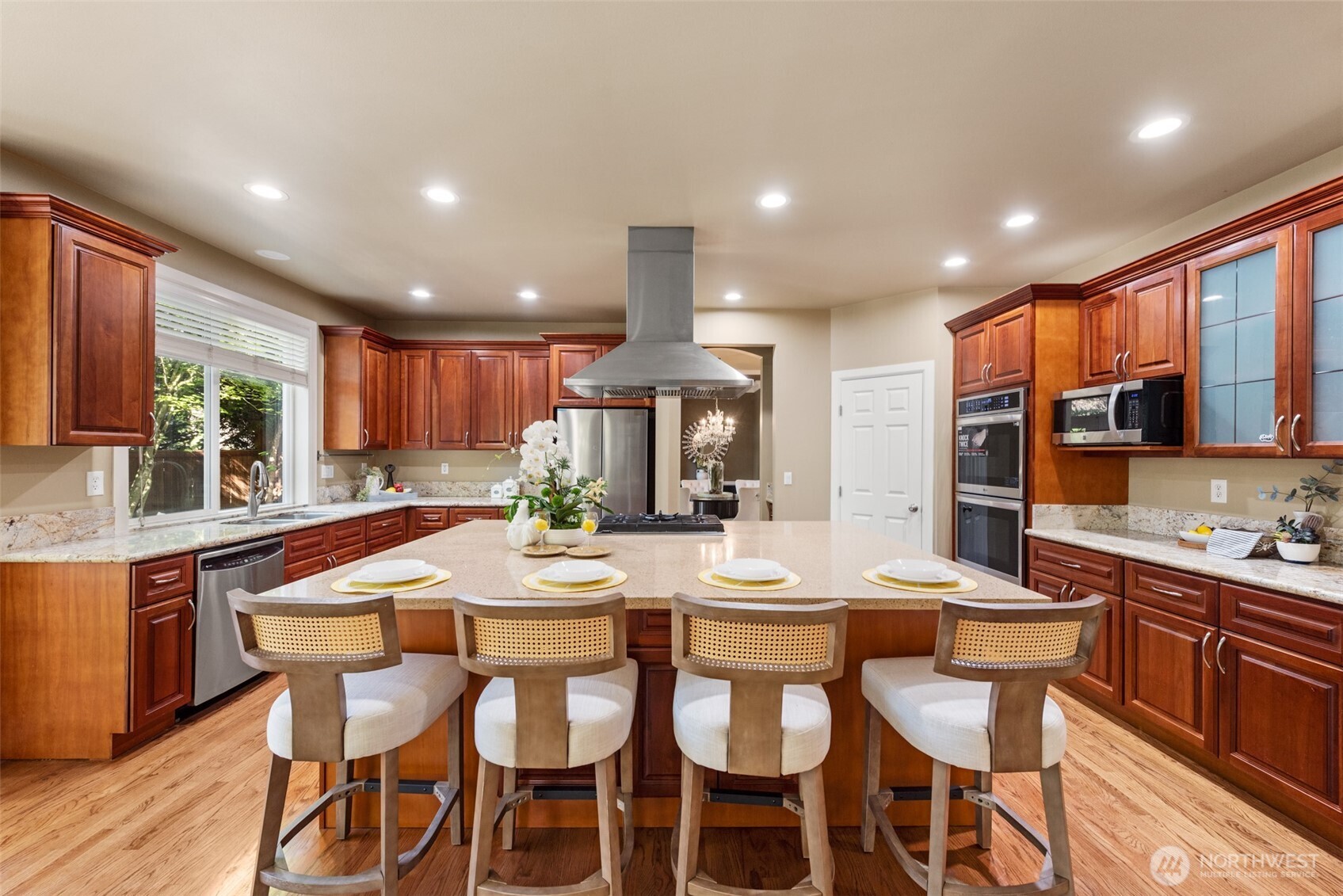 20514 NE 23th Court , Sammamish, WA 98074-7428
