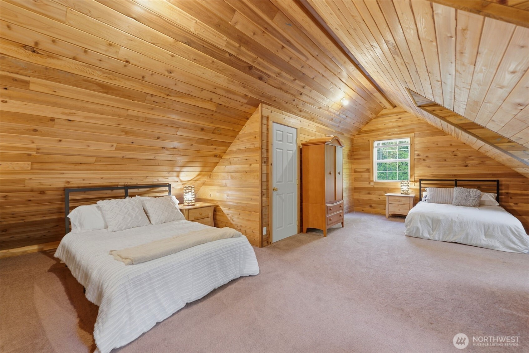 2860 E State Route 302 , Belfair, WA 98528