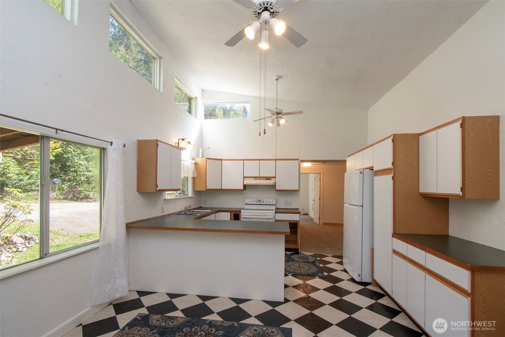 834 Little River , Port Angeles, WA 98363