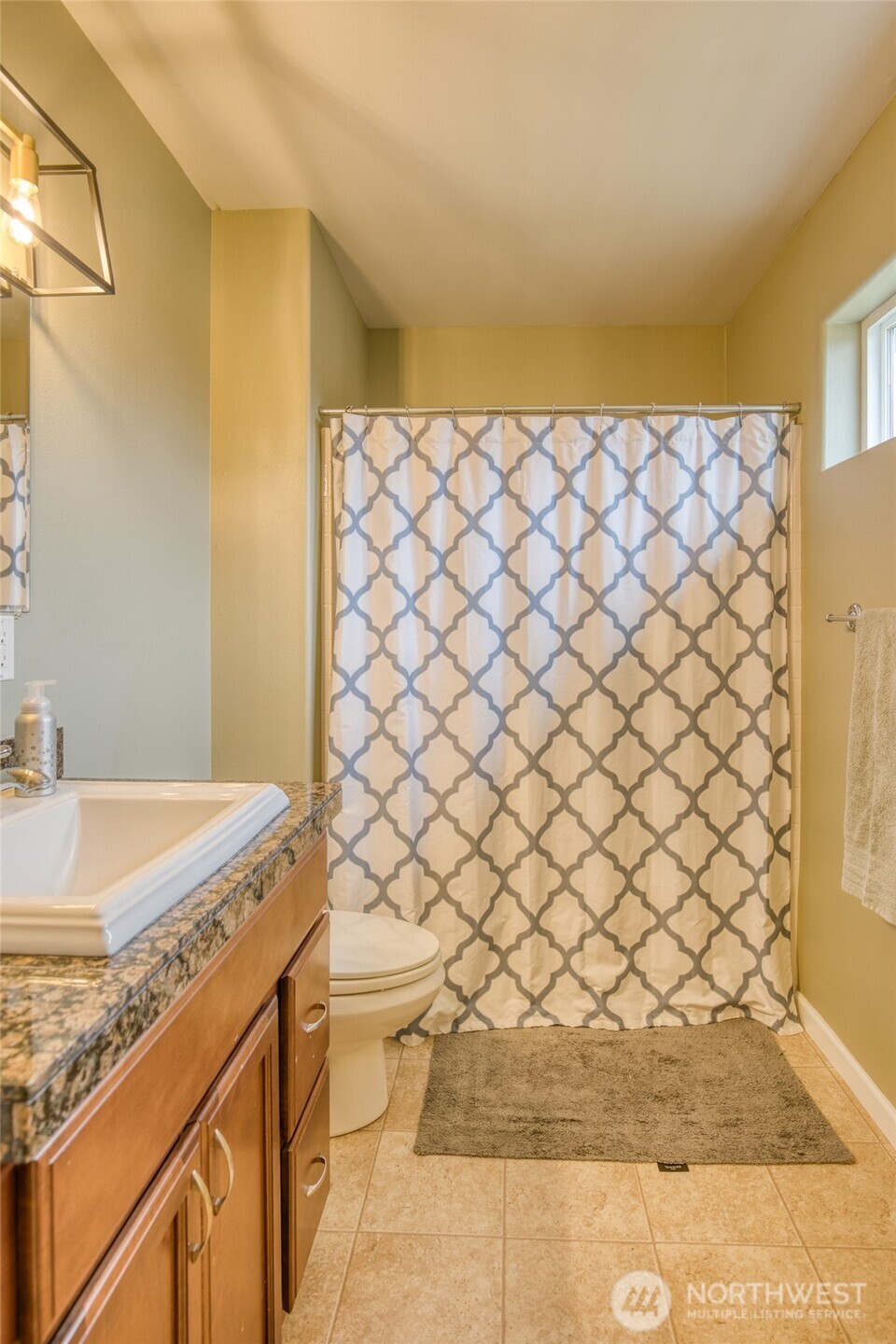 476 Trustee Street SW, Ocean Shores, WA 98569