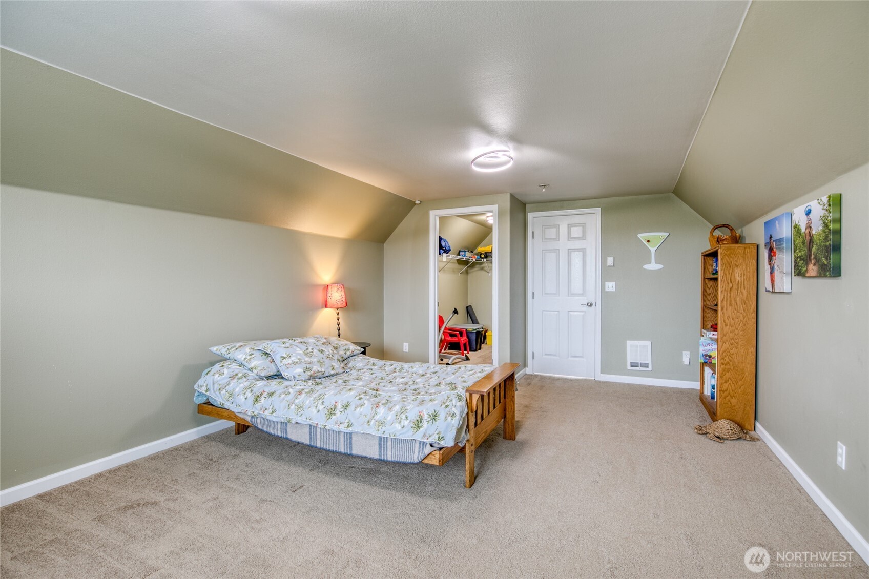 476 Trustee Street SW, Ocean Shores, WA 98569