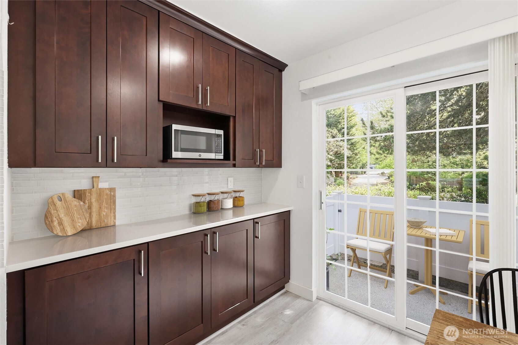 601 12th Avenue NW #D4, Issaquah, WA 98027