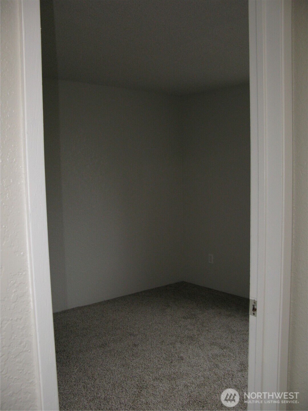 710 10th Street NE #D, Auburn, WA 98002