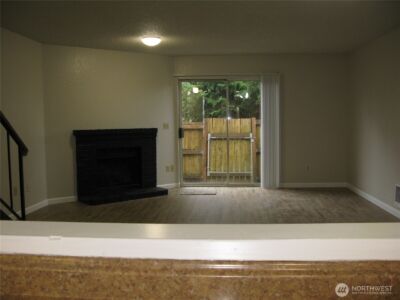 710 10th Street NE #D, Auburn, WA 98002 - Photo 8