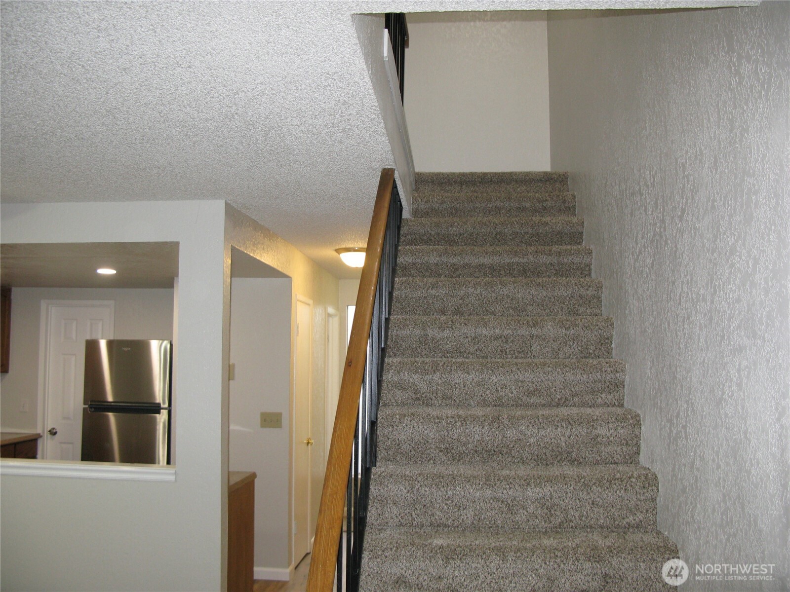 710 10th Street NE #D, Auburn, WA 98002