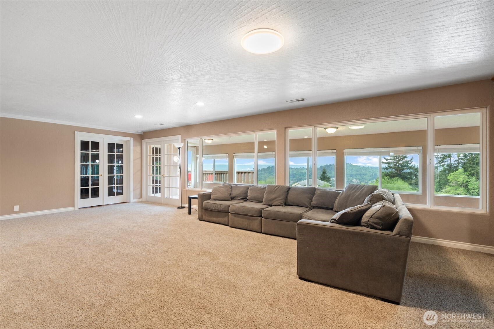 507 Williams Finney Road , Kelso, WA 98626