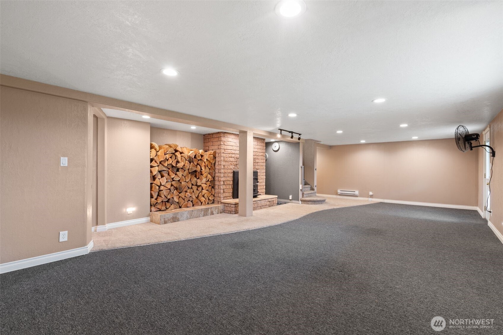 507 Williams Finney Road , Kelso, WA 98626