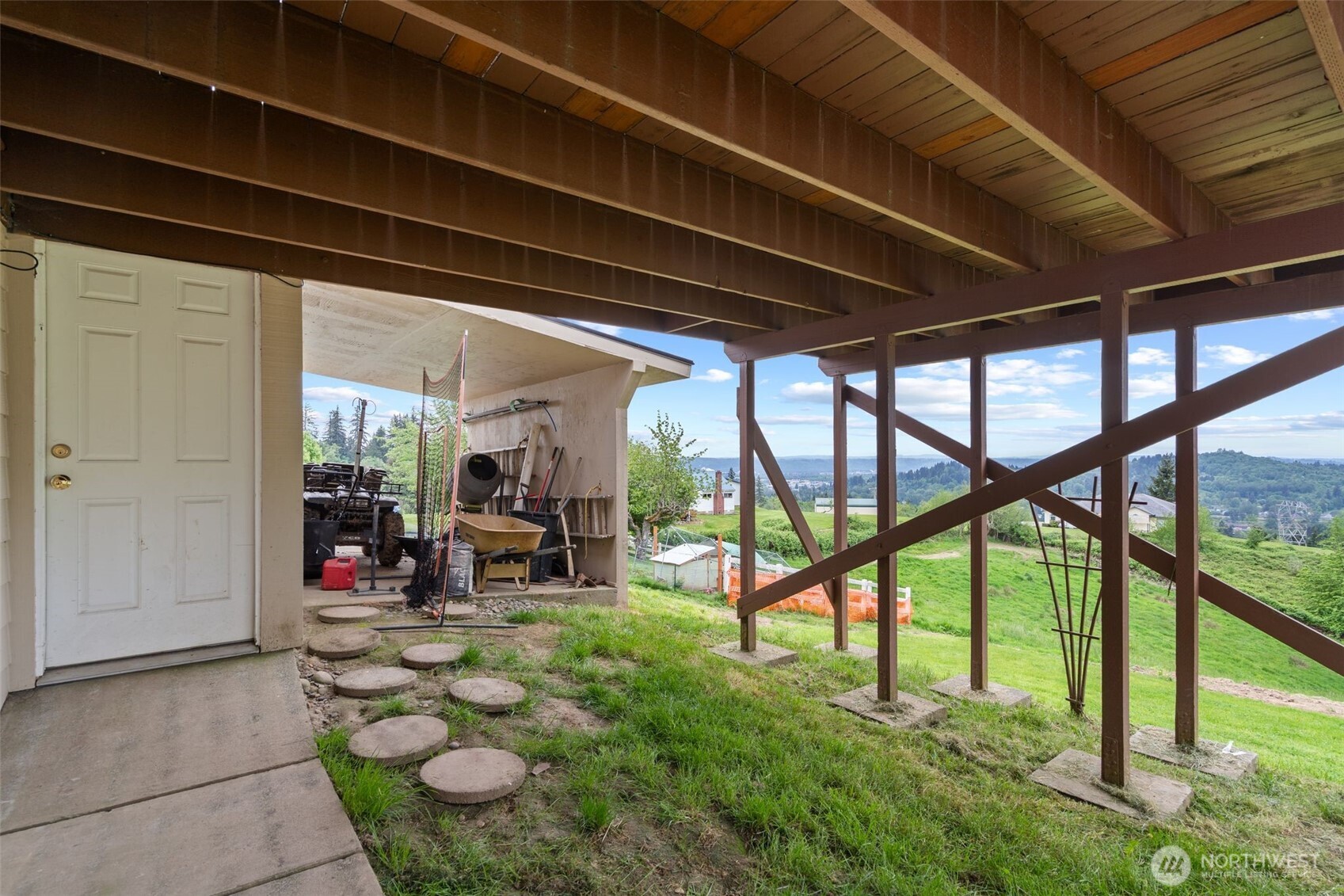 507 Williams Finney Road , Kelso, WA 98626