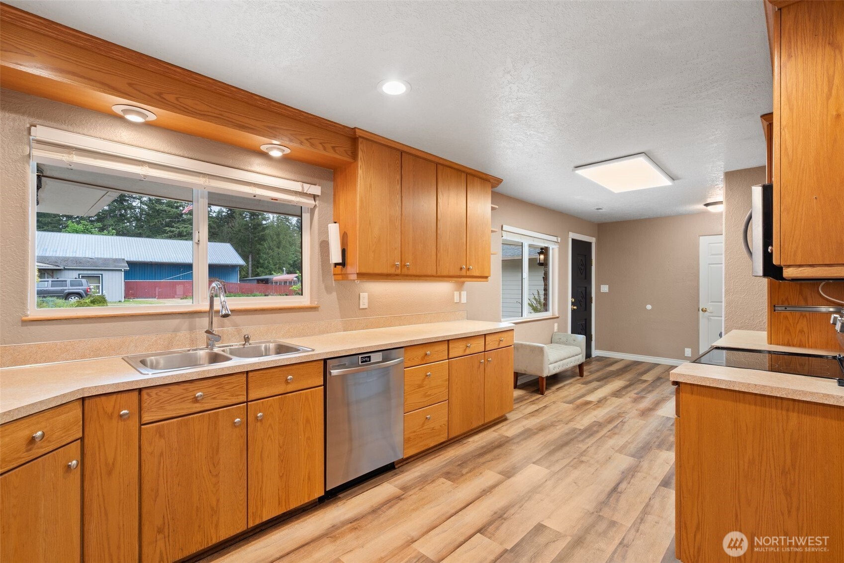 507 Williams Finney Road , Kelso, WA 98626