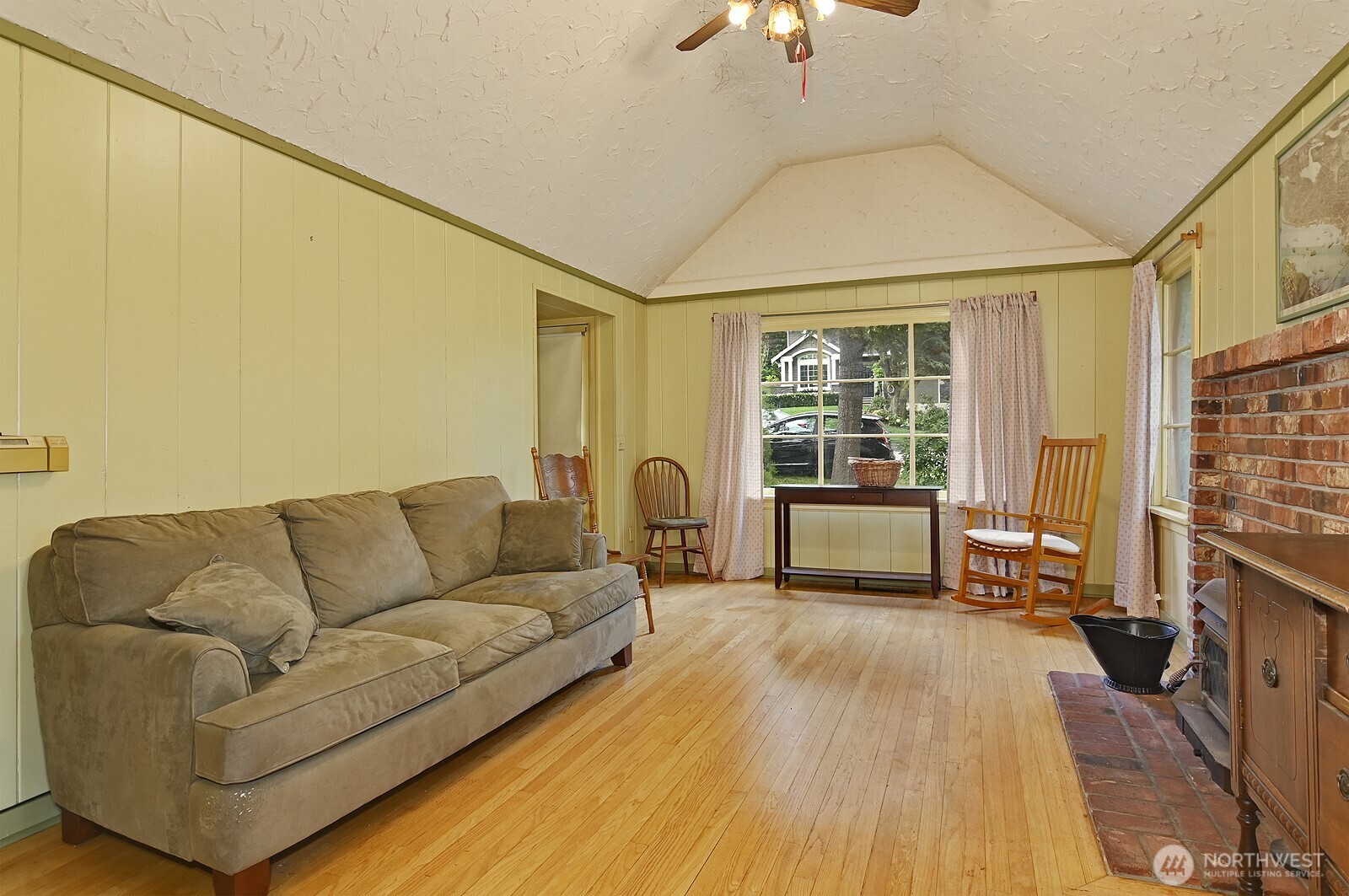 14019 36th Avenue NE, Seattle, WA 98125