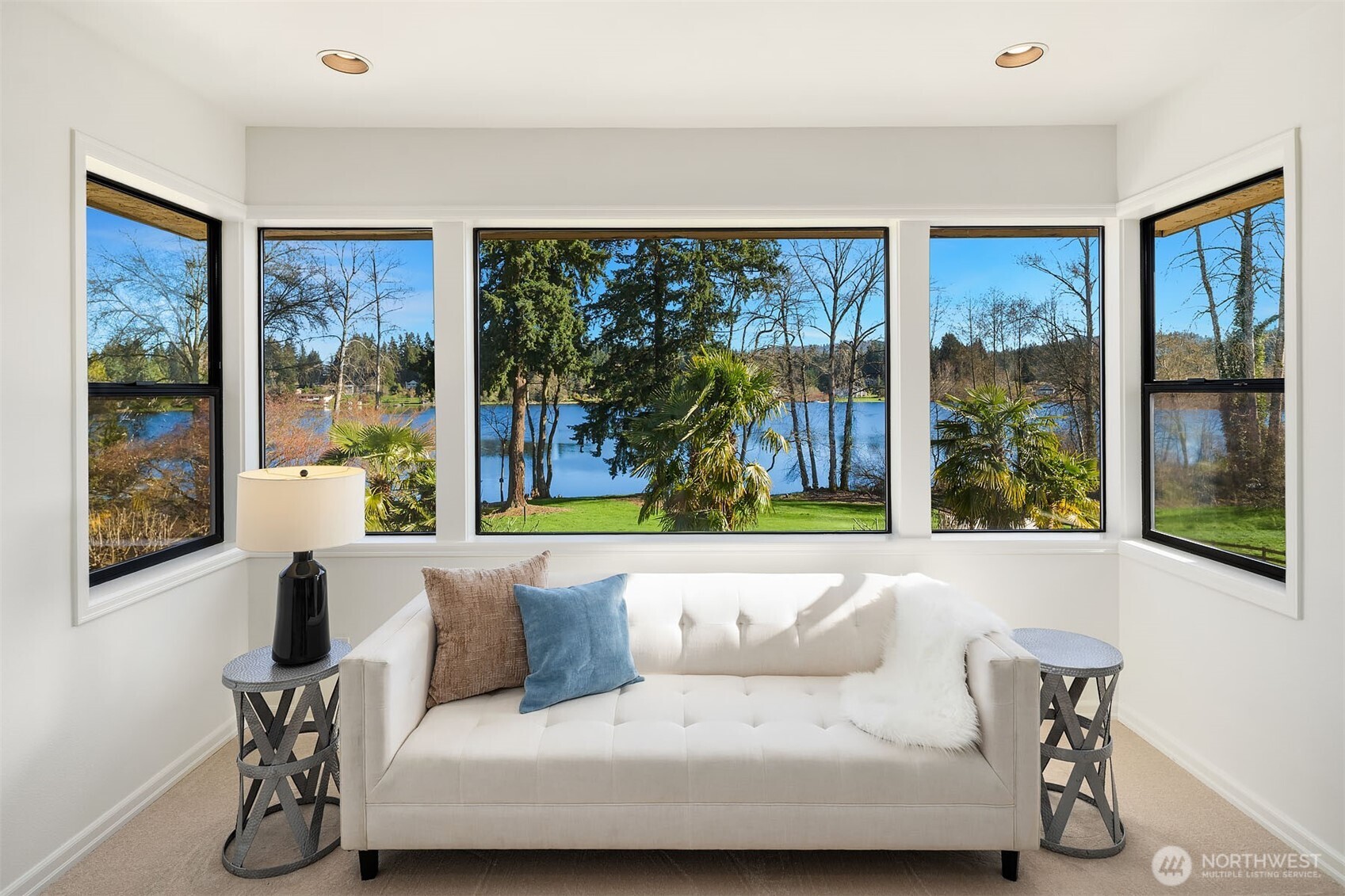 15805 SE 16th Street , Bellevue, WA 98008