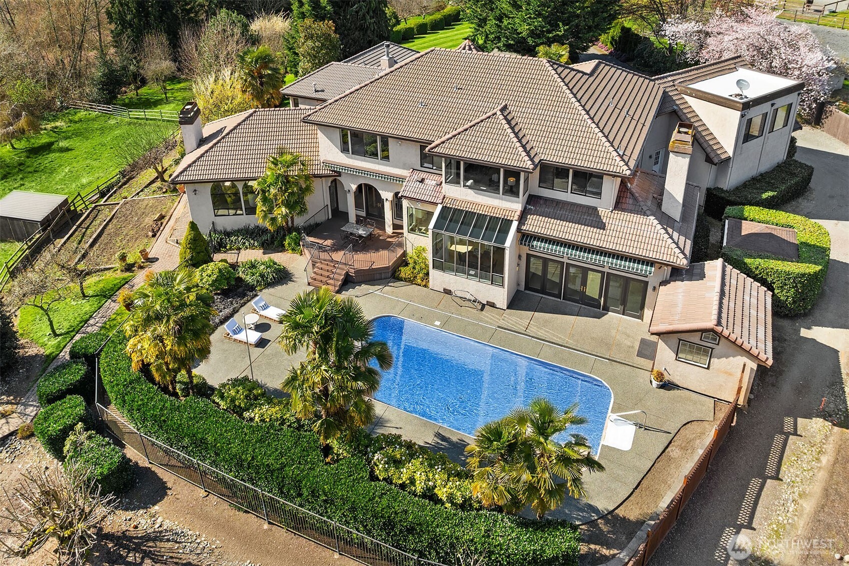 15805 SE 16th Street , Bellevue, WA 98008