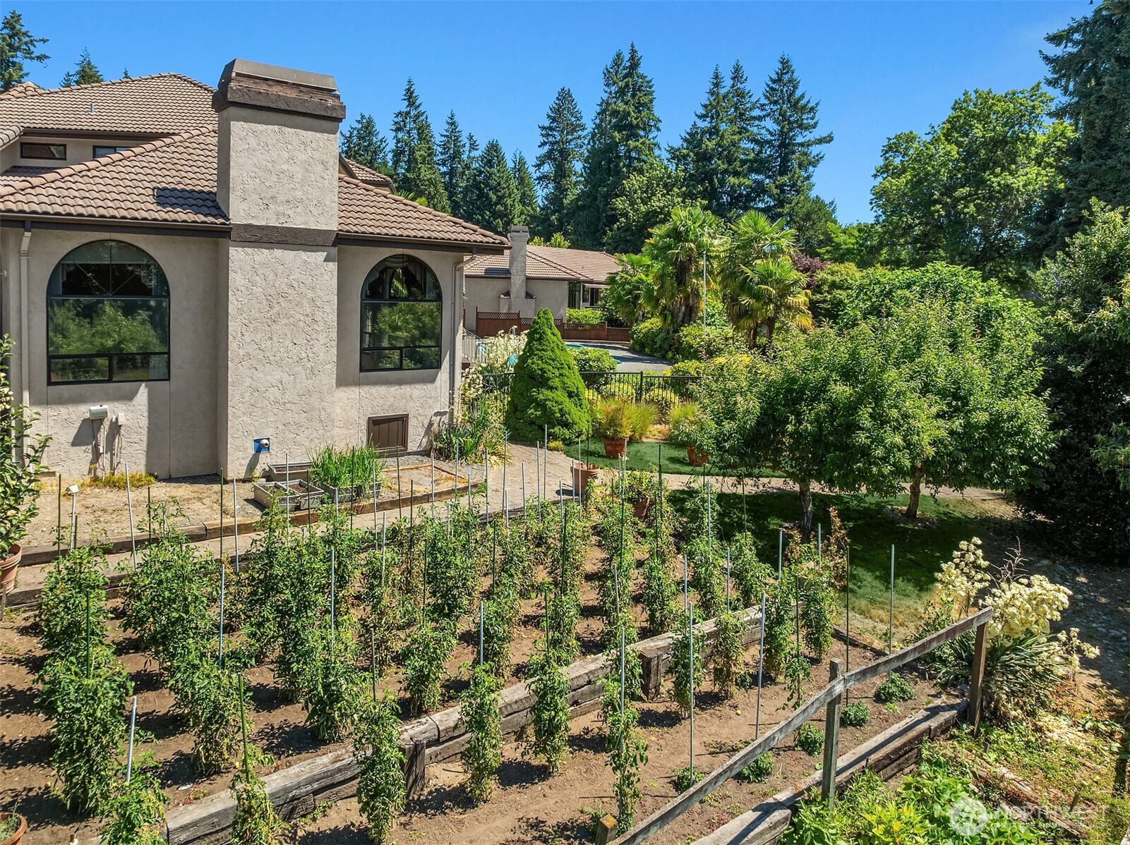 15805 SE 16th Street , Bellevue, WA 98008