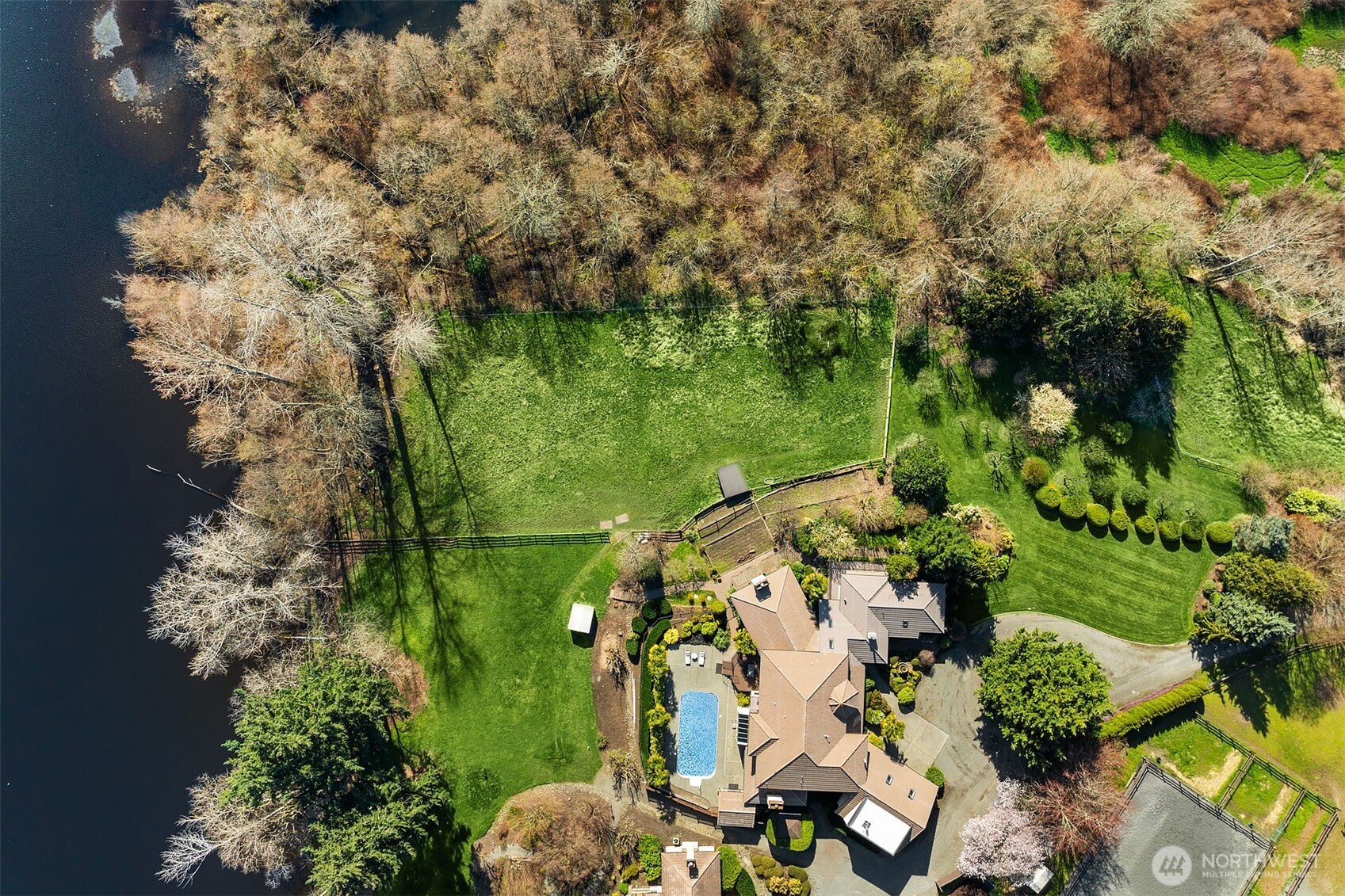 15805 SE 16th Street , Bellevue, WA 98008
