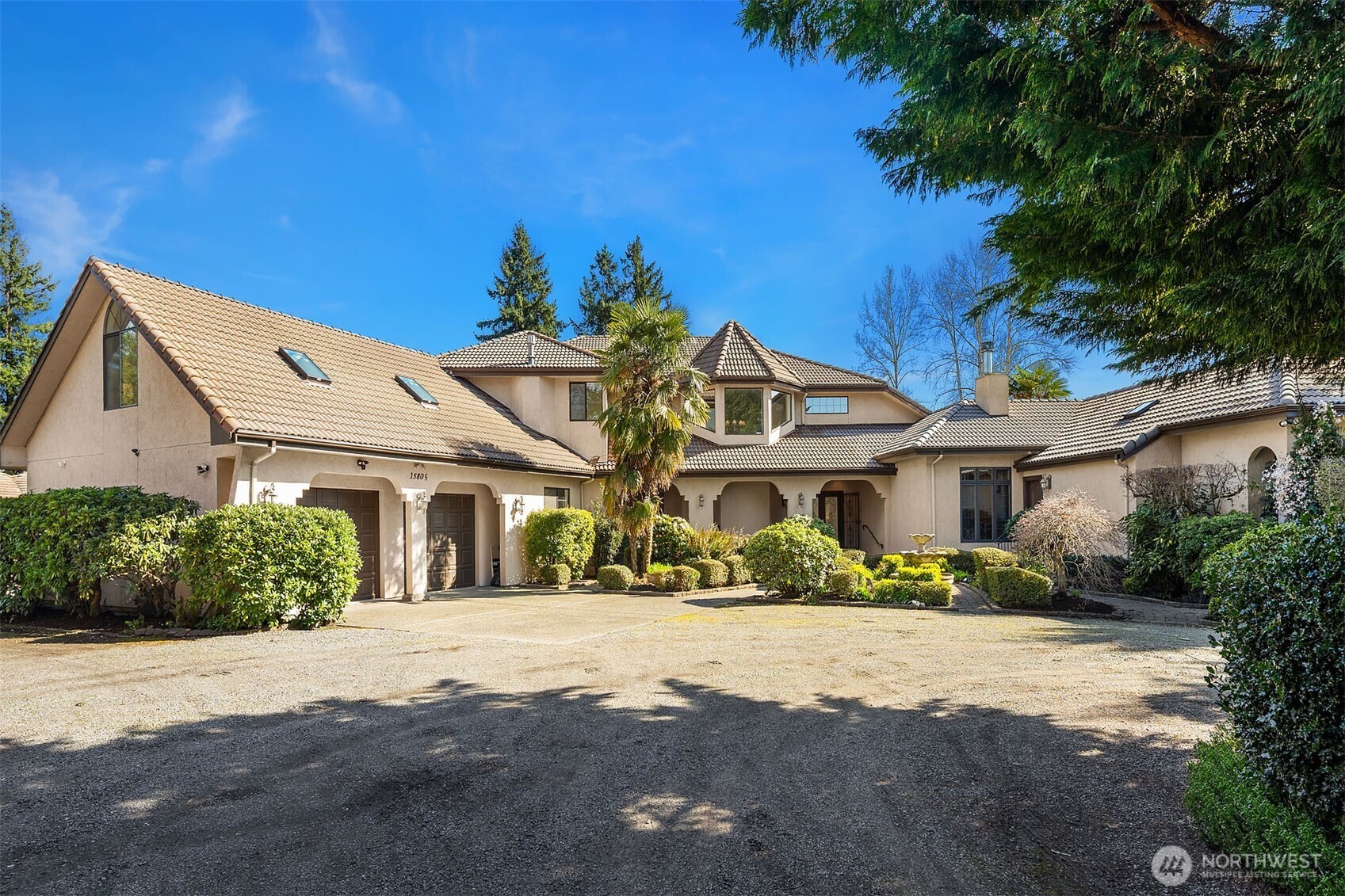 15805 SE 16th Street , Bellevue, WA 98008