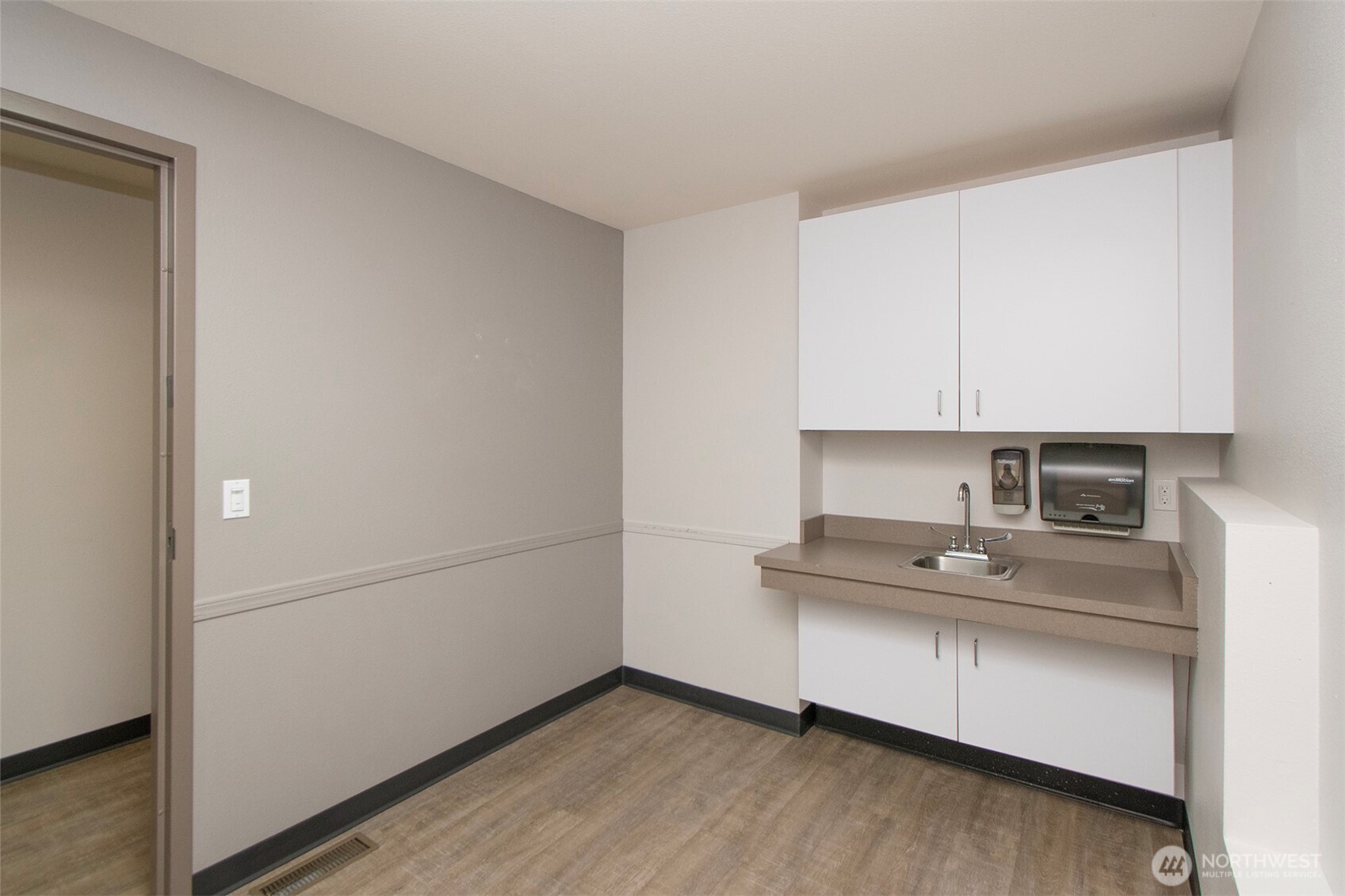 826 E 8th Street , Port Angeles, WA 98362