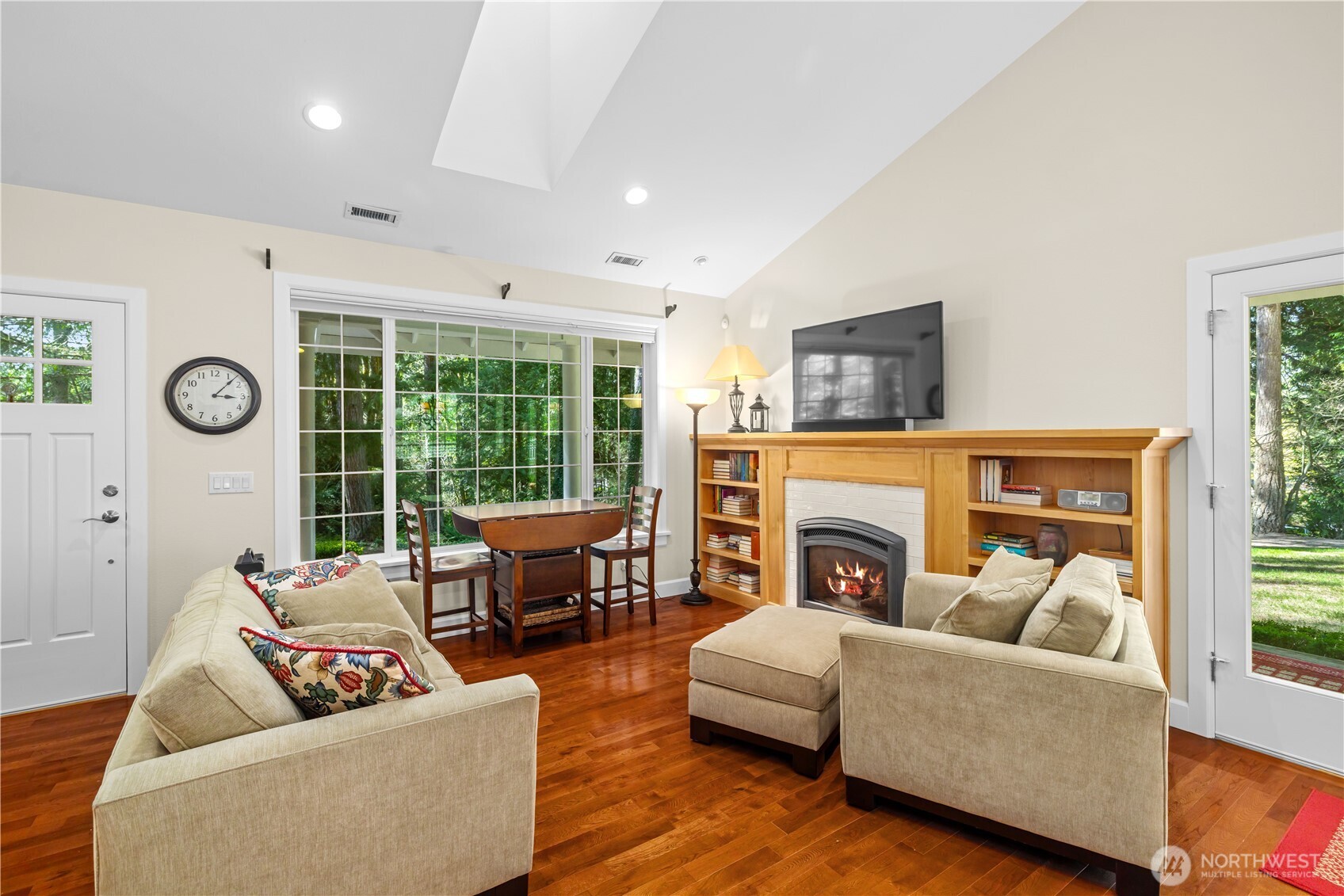 25314 SE 28th Street , Sammamish, WA 98075