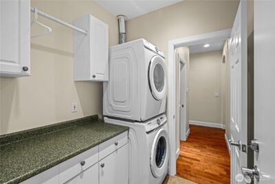 25314 SE 28th Street , Sammamish, WA 98075 - Photo 31