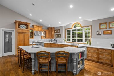 25314 SE 28th Street , Sammamish, WA 98075 - Photo 7