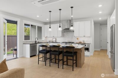 414 222nd Place SE, Sammamish, WA 98074 - Photo 9
