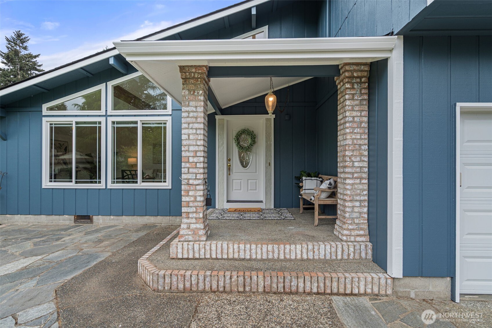 5025 Orvas Court SE, Olympia, WA 98501