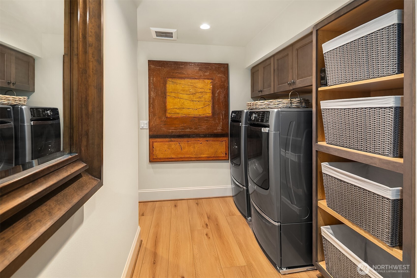 525 16th Avenue W, Kirkland, WA 98033