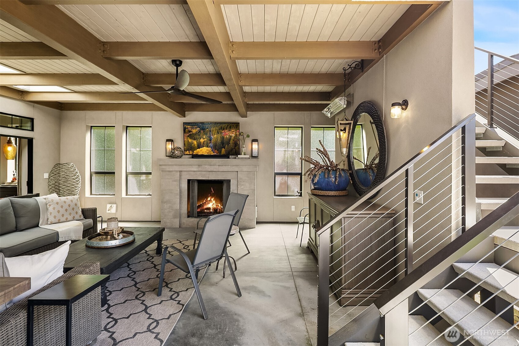 525 16th Avenue W, Kirkland, WA 98033