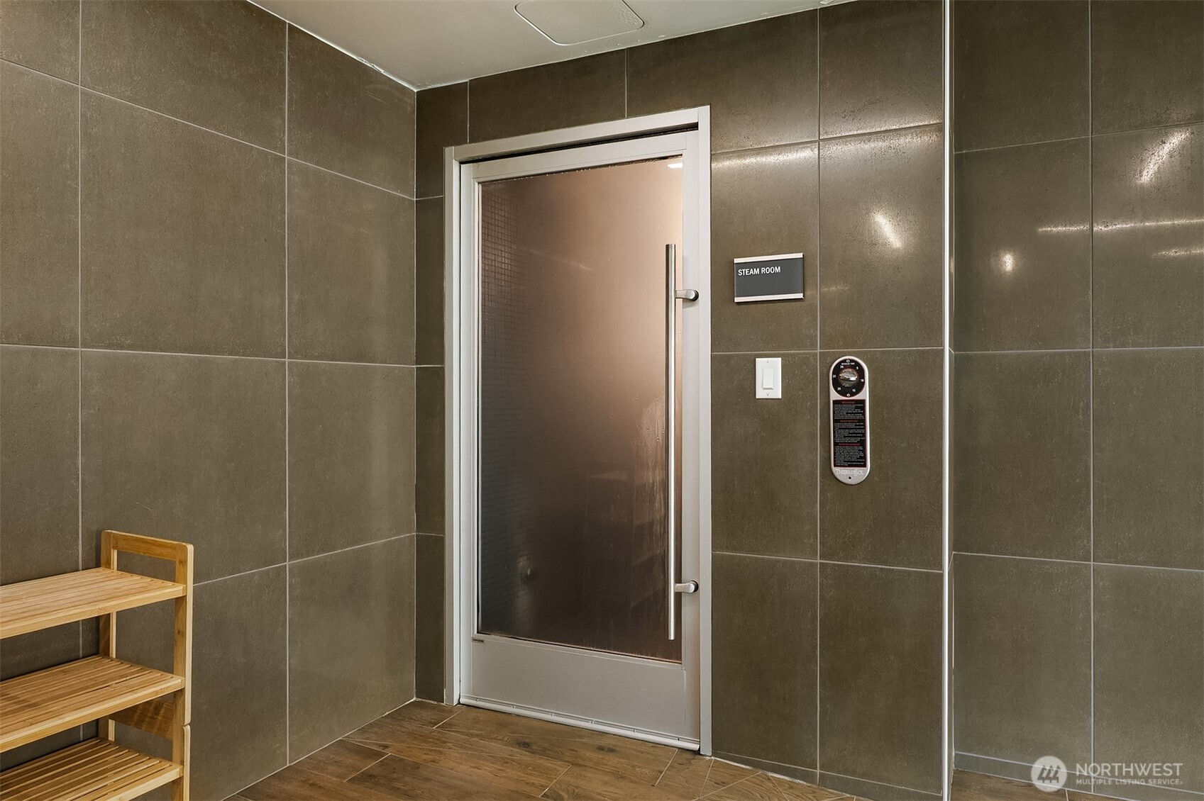 583 Battery Street #2208N, Seattle, WA 98121